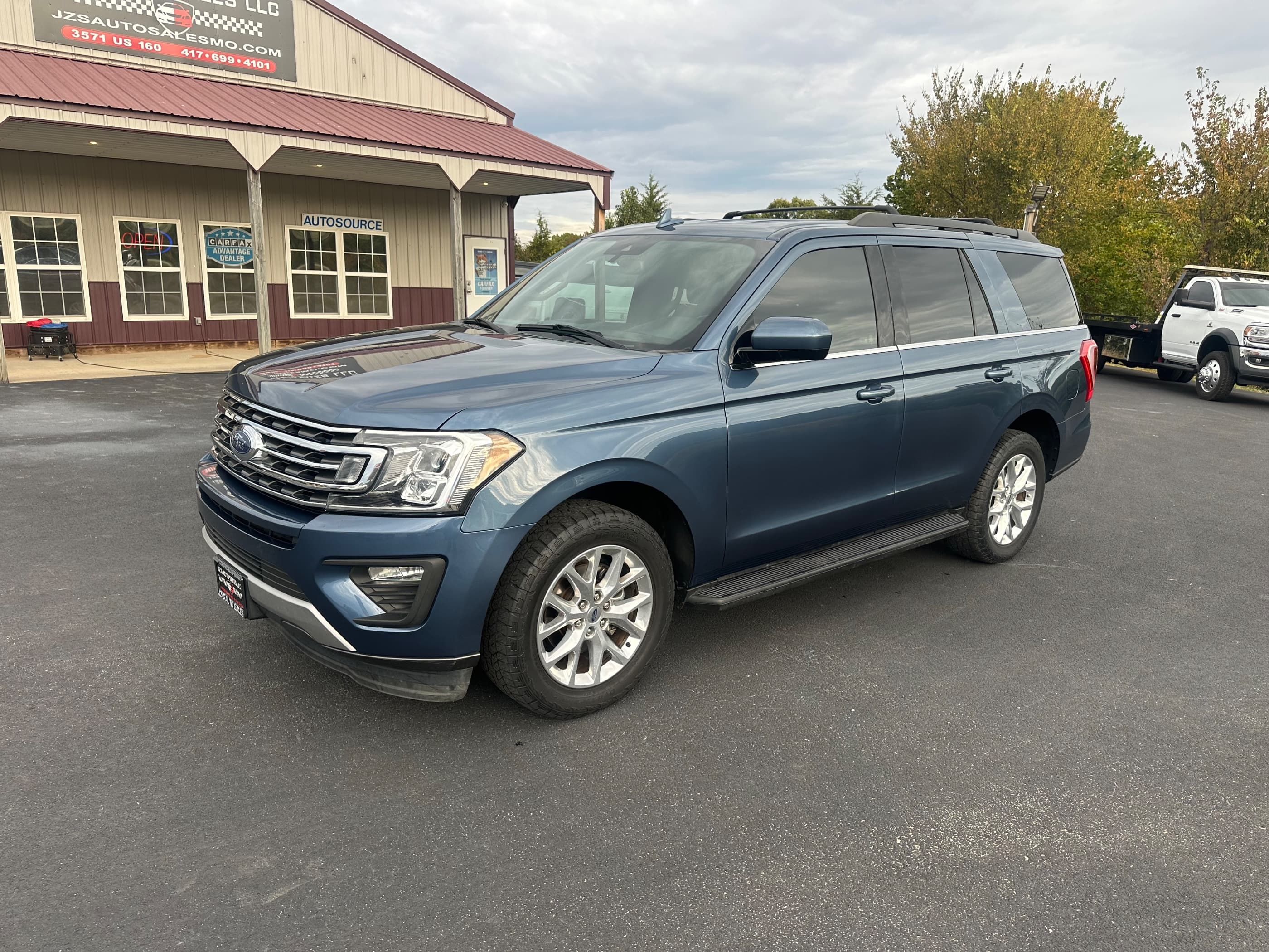 2020 Ford Expedition XLT, photo 2