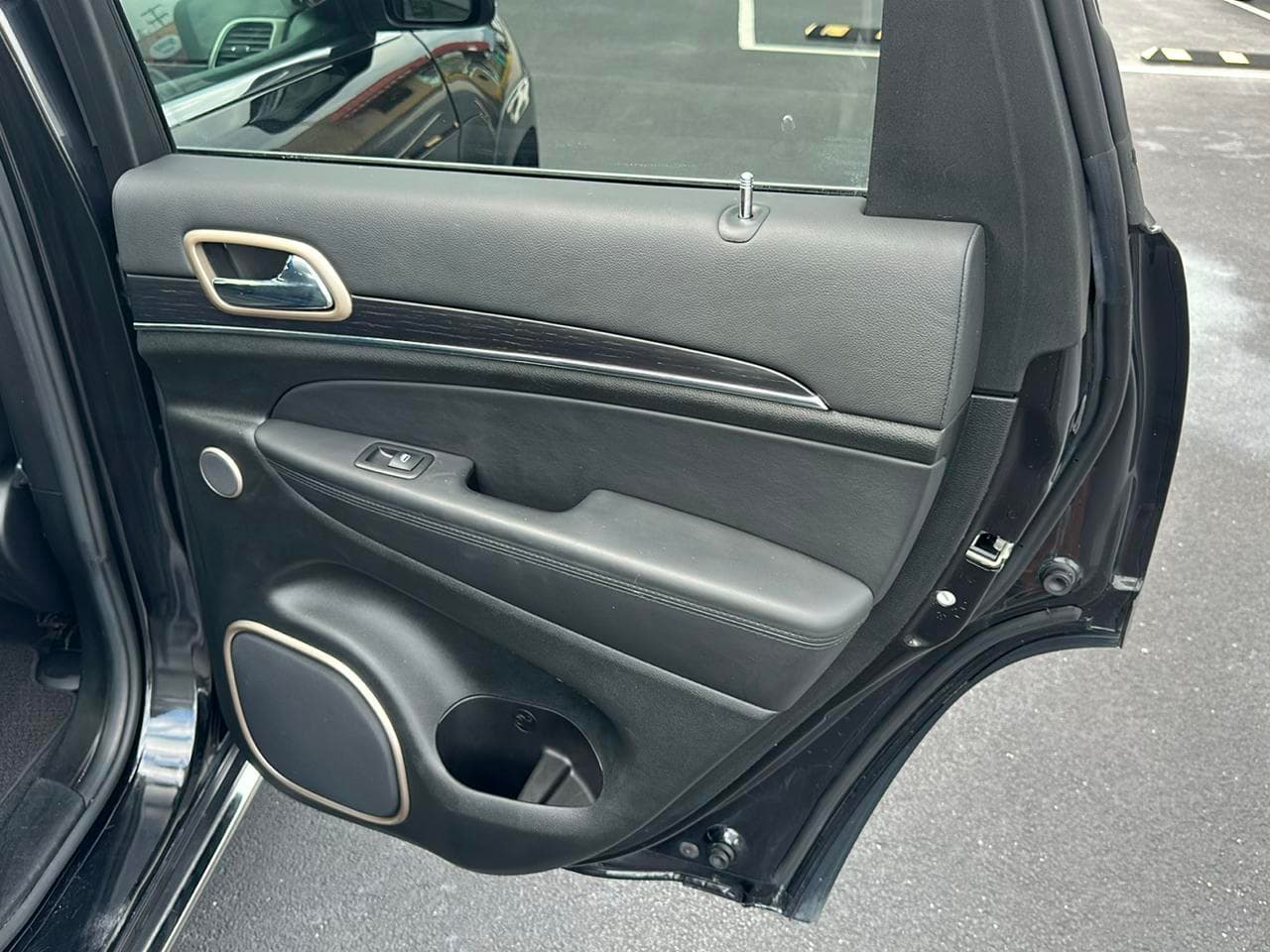 2014 Jeep Grand Cherokee Summit, photo 22