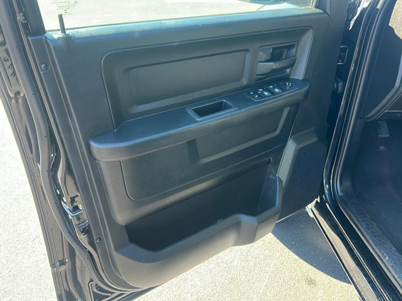 2020 Ram 1500 Classic Tradesman Quad Cab, photo 13