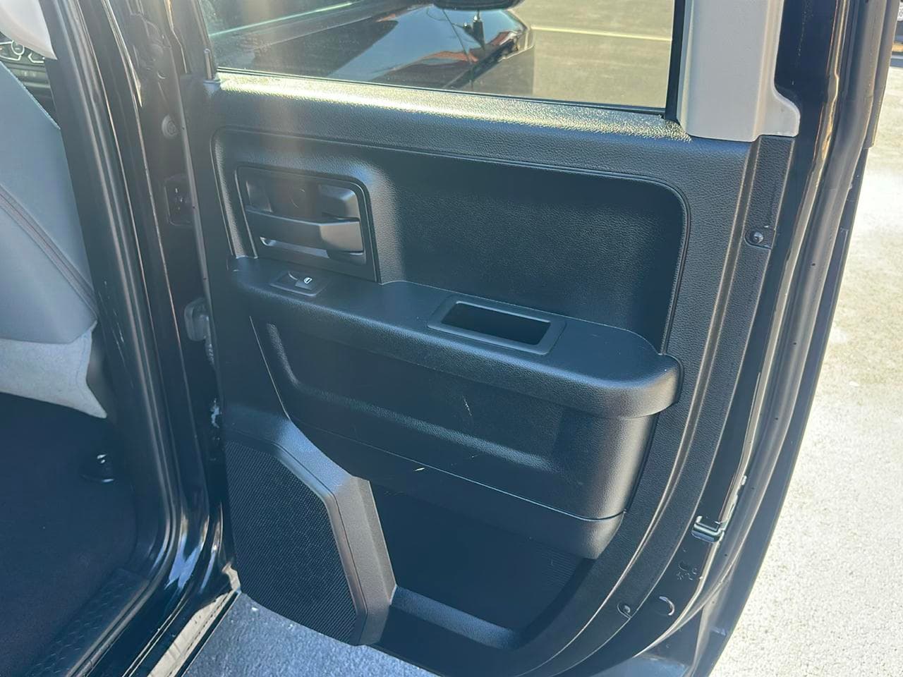 2020 Ram 1500 Classic Tradesman Quad Cab, photo 17