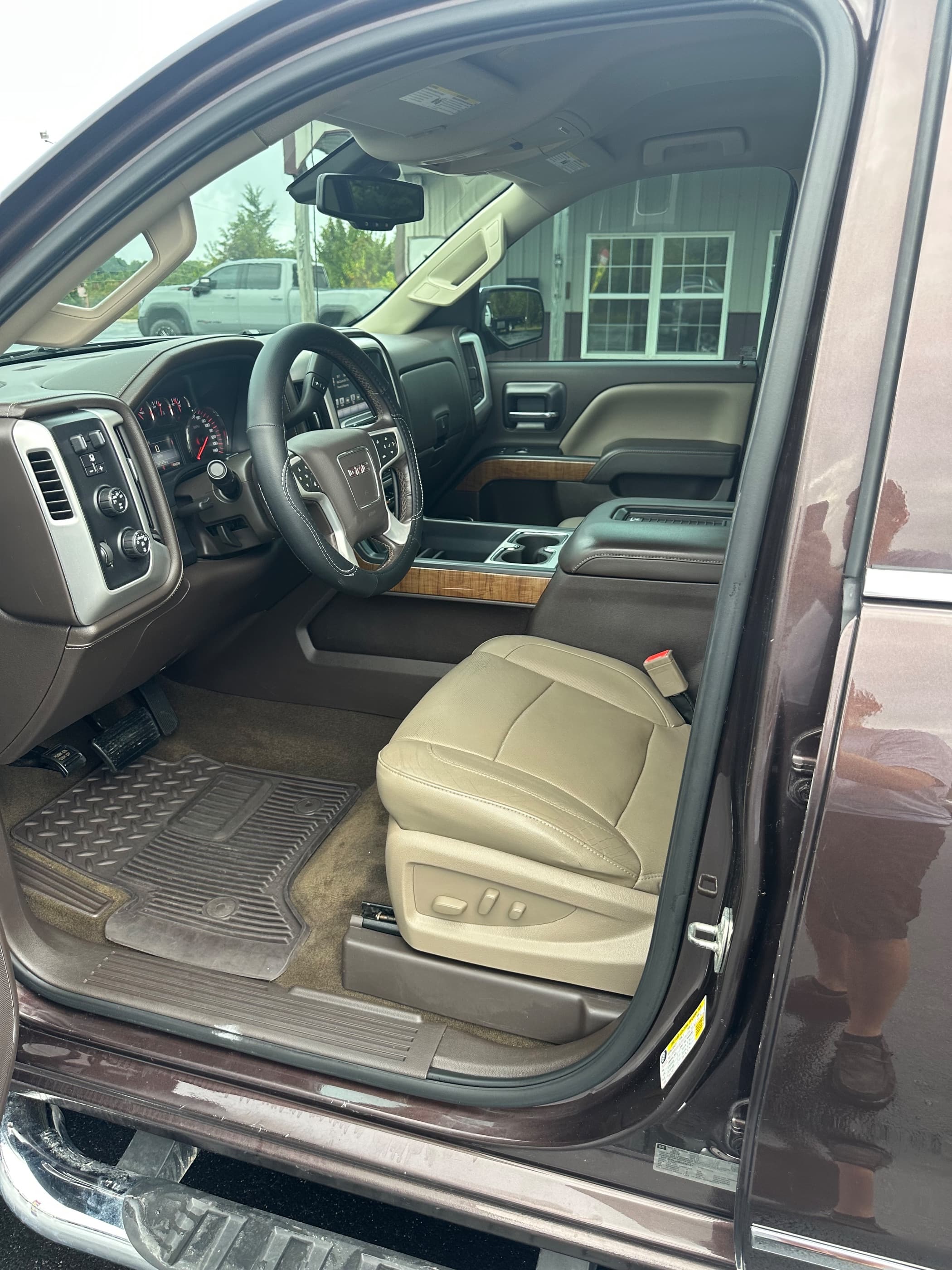 2016 GMC Sierra SLT, photo 14