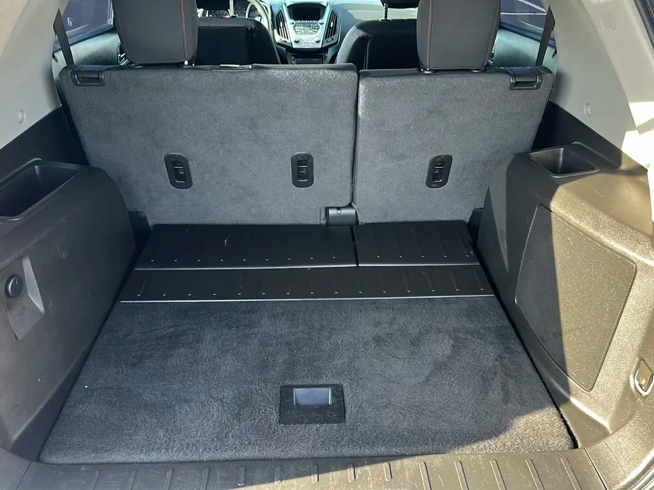 2017 Chevrolet Equinox LS, photo 16