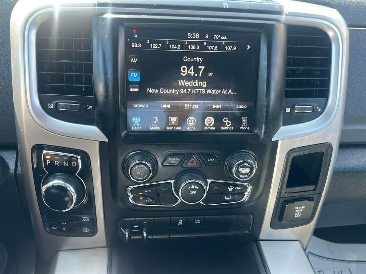 2016 Ram 1500 Crew Cab Outdoorsman, photo 10