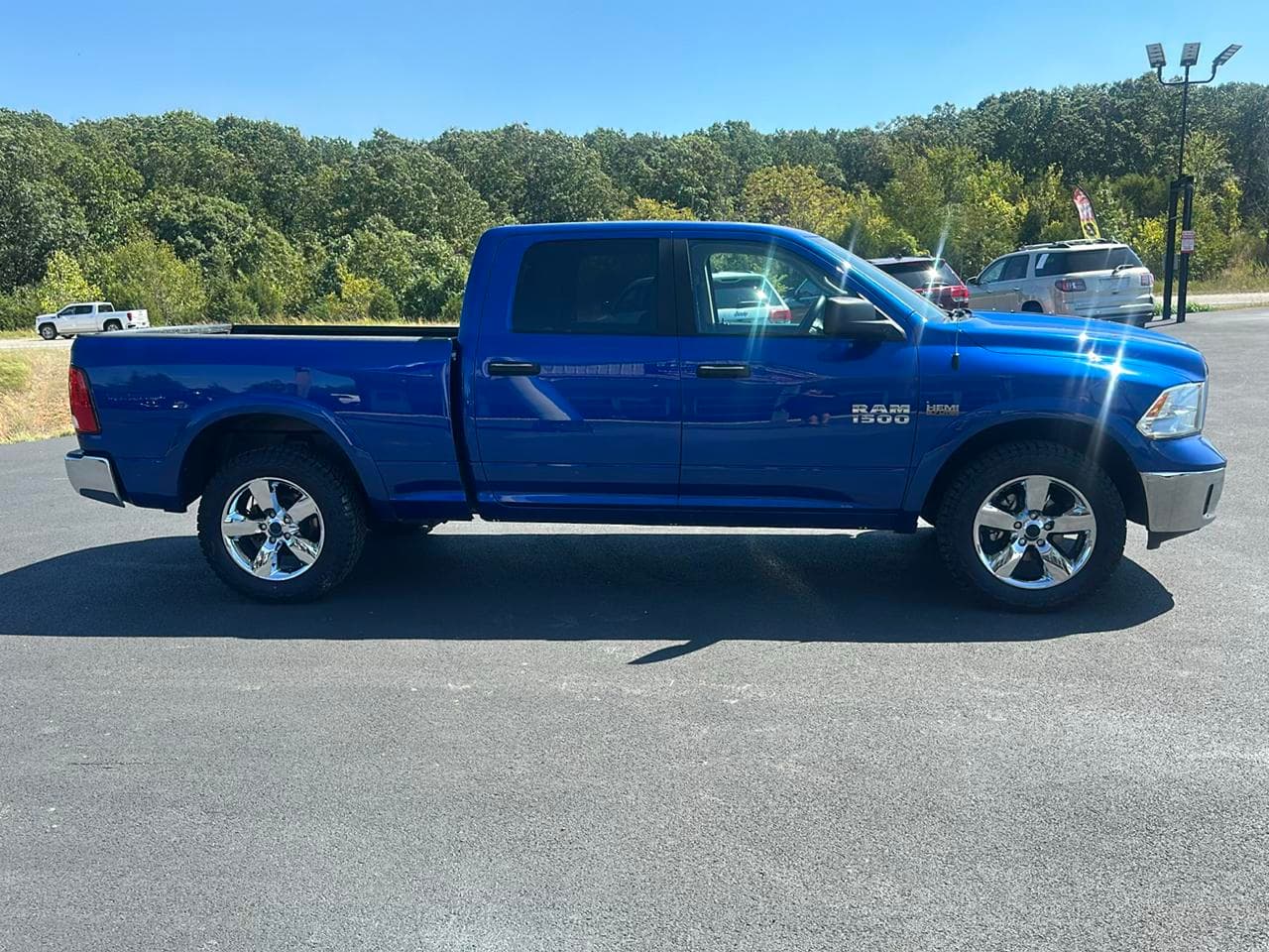 2016 Ram 1500 Crew Cab Outdoorsman, photo 5