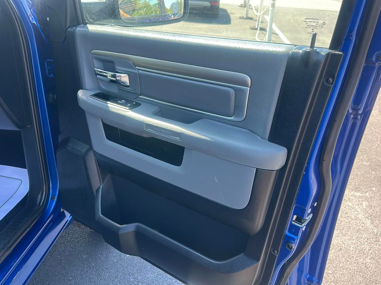 2016 Ram 1500 Crew Cab Outdoorsman, photo 17