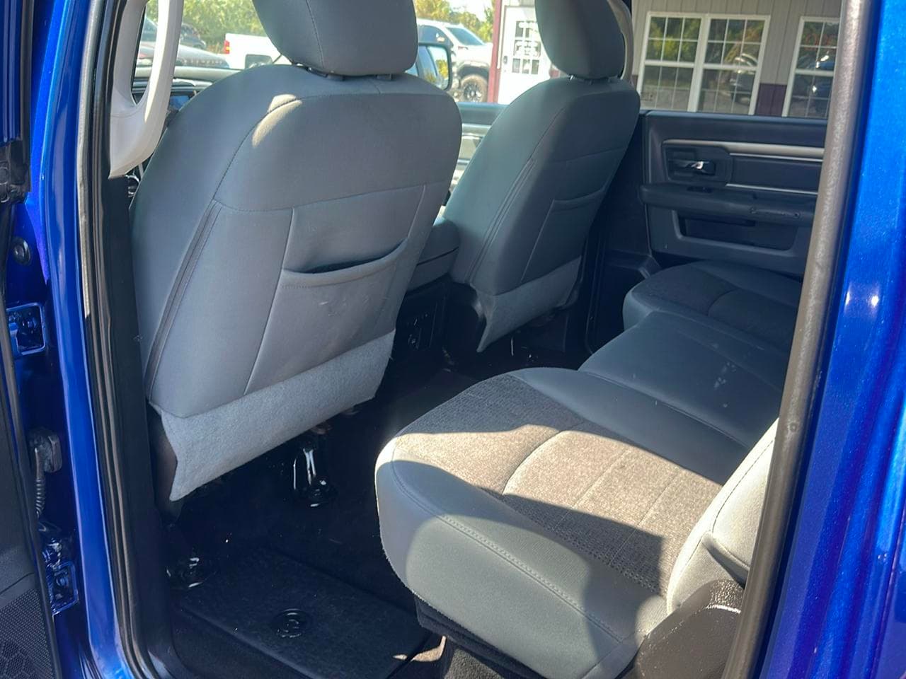 2016 Ram 1500 Crew Cab Outdoorsman, photo 16