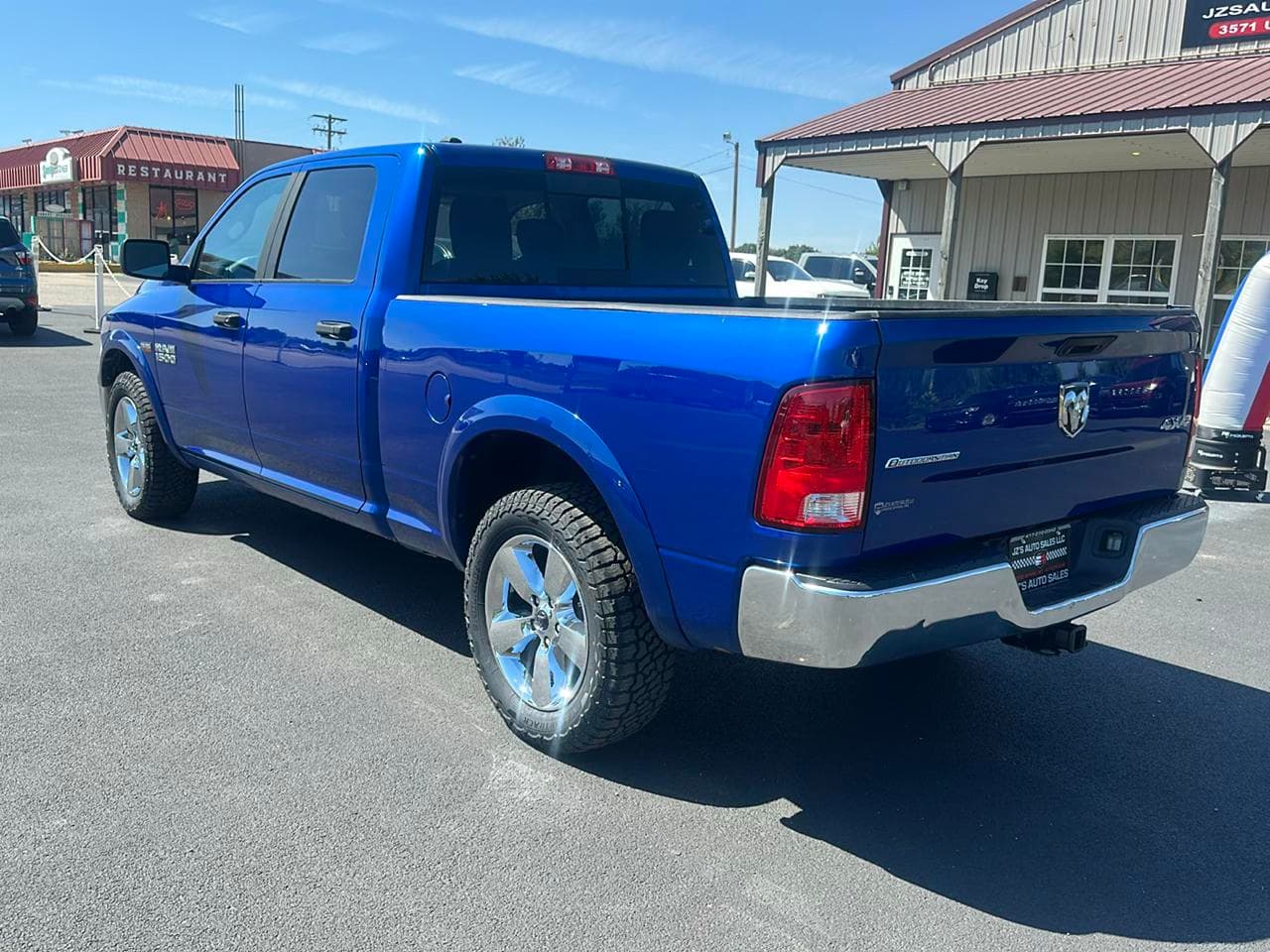2016 Ram 1500 Crew Cab Outdoorsman, photo 8